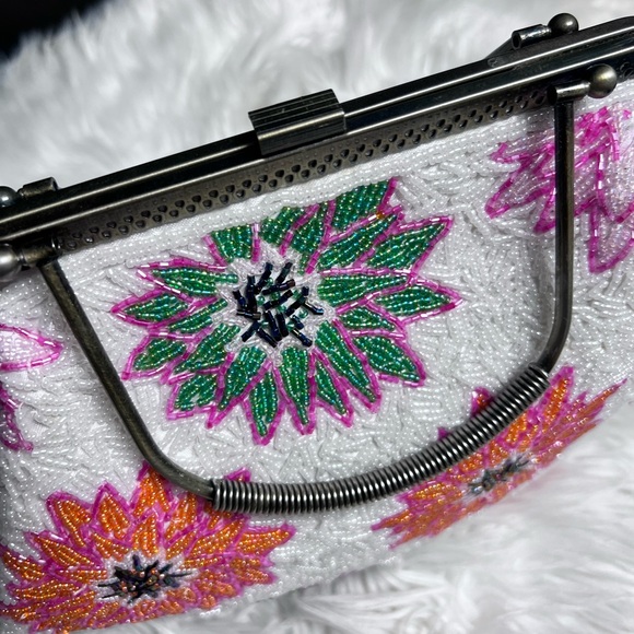 Floral Beaded Clutch with Silver Handle - Picture 6 of 9